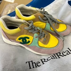 Chanel women sneaker